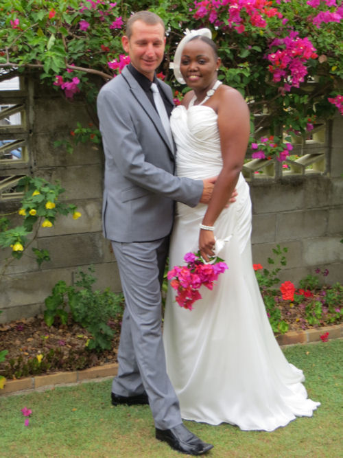 Penny and Grant married by Jennifer
Cram, Brisbane Marriage Celebrant